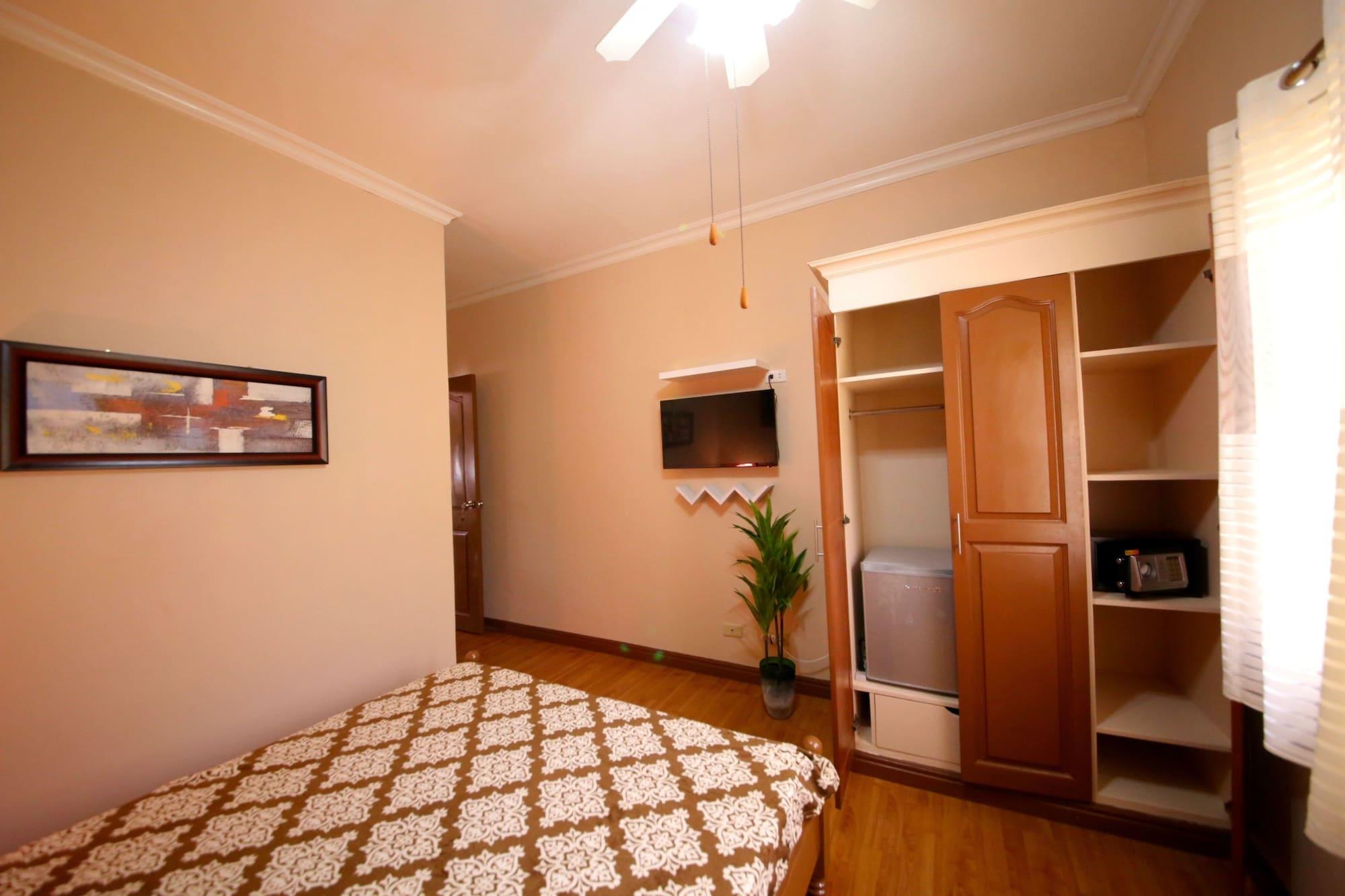 Dee Guesthouse White Sands Мактан Екстер'єр фото