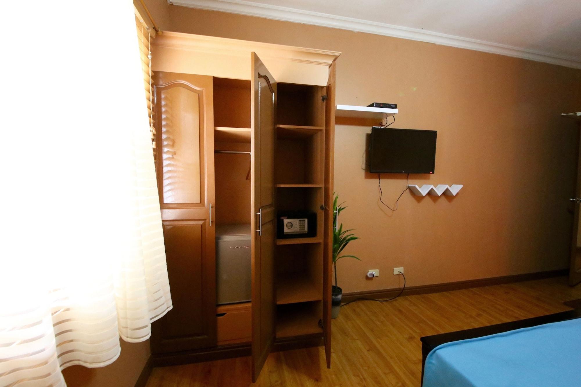 Dee Guesthouse White Sands Мактан Екстер'єр фото